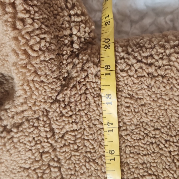 NWOT Levi's Women's Breanna Puffer Jacket Sz S Chestnut SOLD OUT Online - Picture 13 of 14